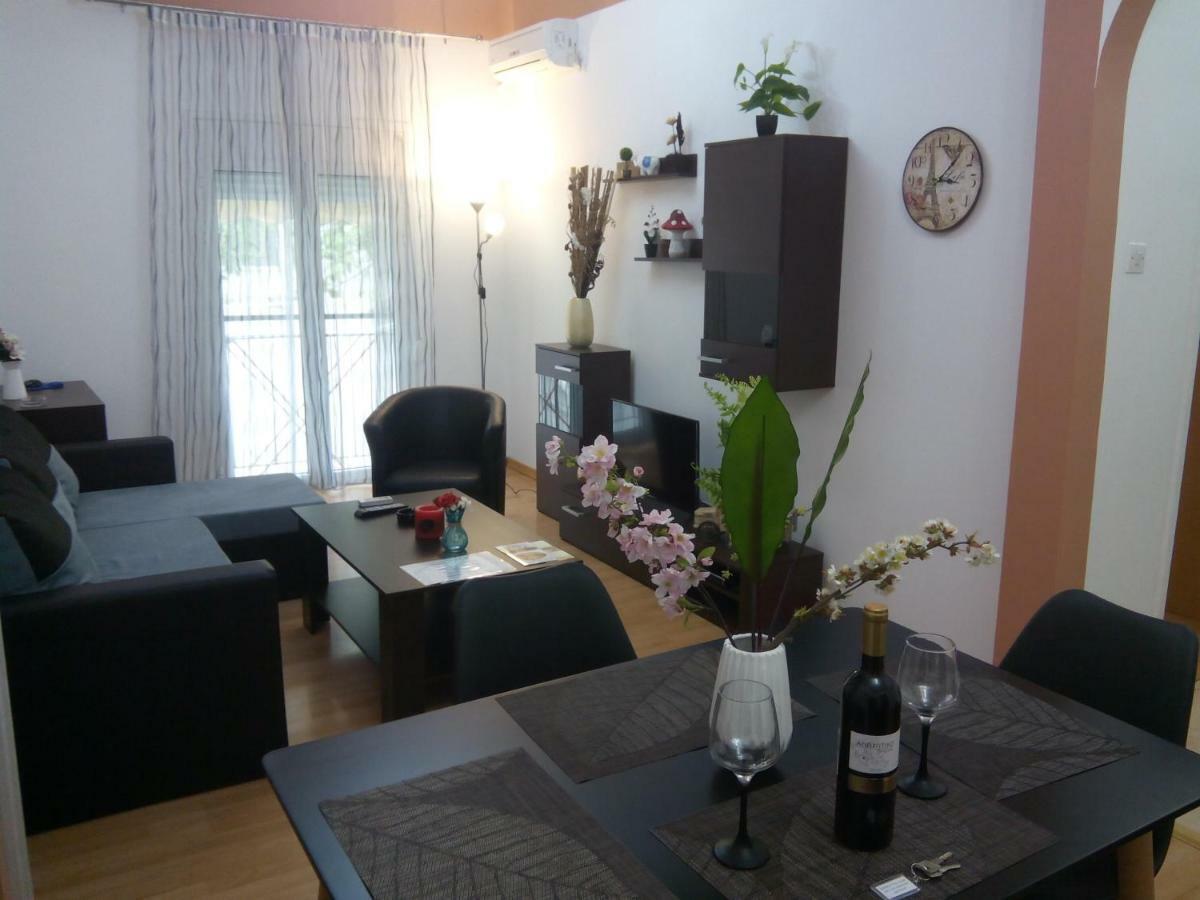 Manolitos Apartments 5 아테네 외부 사진